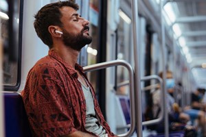 Γιατί βουίζουν συνέχεια τα αφτιά σου; - εικόνα 1