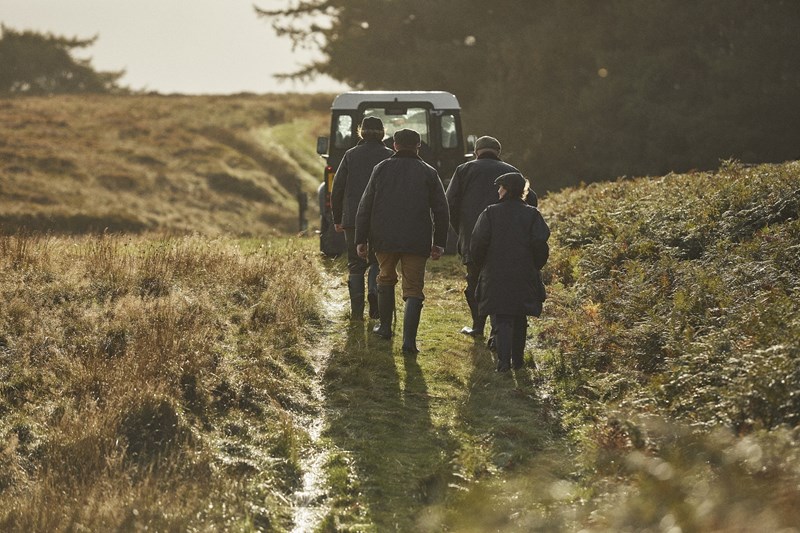 Η κερωμένη και εξαιρετικά στιλάτη ιστορία της Barbour 5