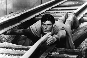 Από πρωταγωνίστριες της σειράς Smallville σε σεξουαλικές αιρέσεις - εικόνα 2