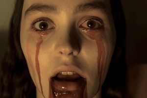 Nέα ταινία τρόμου φρικάρει τόσο τους θεατές που φεύγουν από το σινεμά - εικόνα 2