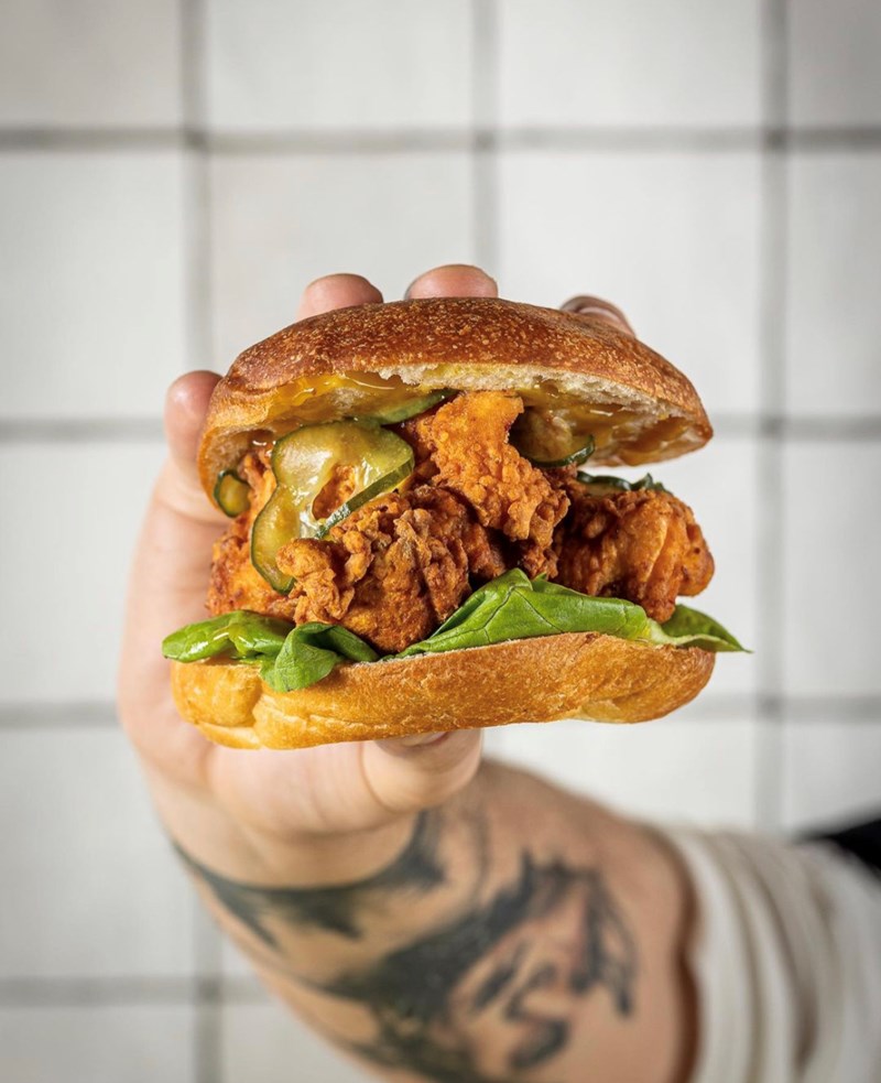 SMASH N' BUN ΕΝΑΝ ΧΡΟΝΟ ΜΕΤΑ 1