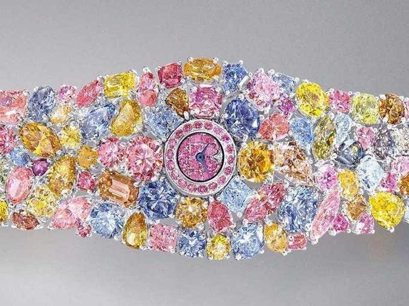 ΠΙΟ ΑΚΡΙΒΑ ΠΡΑΓΜΑΤΑ ΣΤΟΝ ΚΟΣΜΟ 1