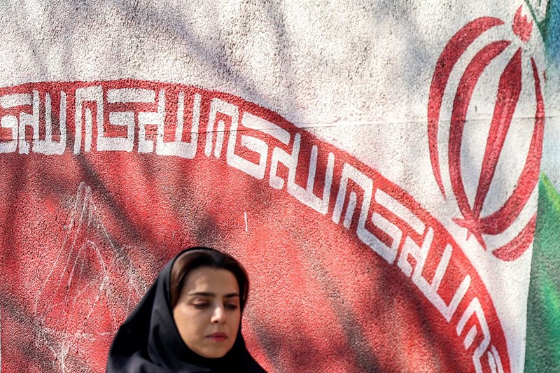 Γυναίκα στο Ιράν