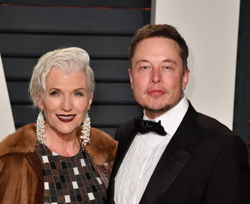 MAYE & ELON MUSK