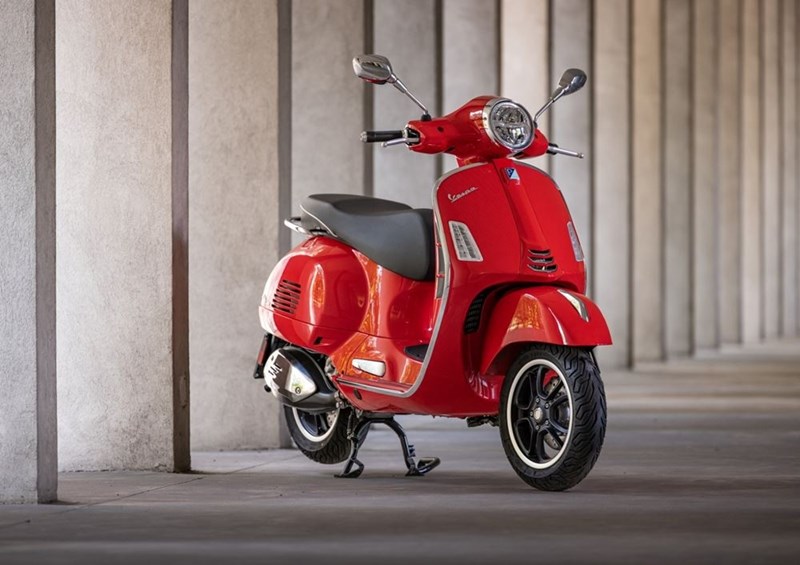 Vespa GTS