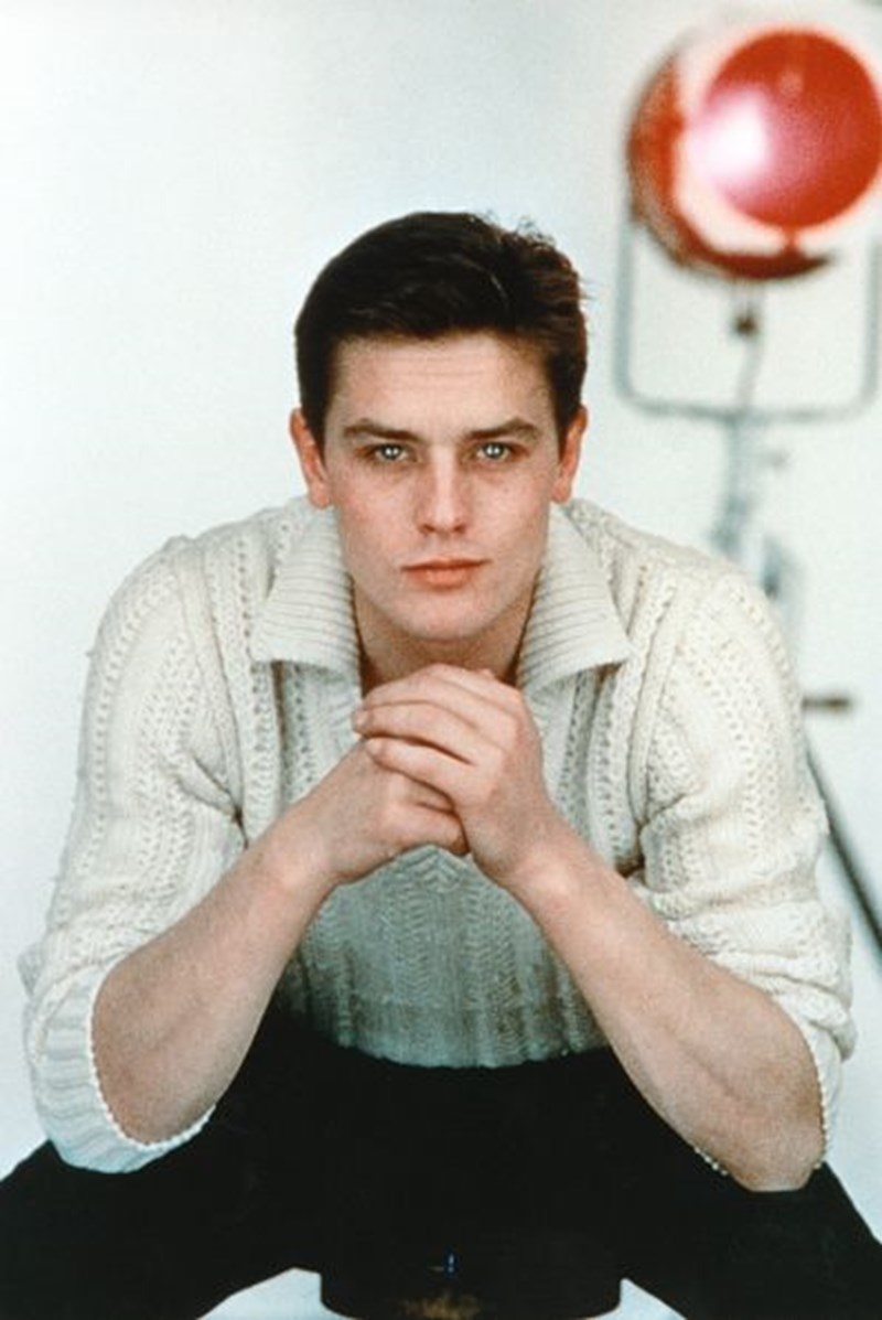 ΑΛΕΝ ΝΤΕΛΟΝ ΣΤΥΛ