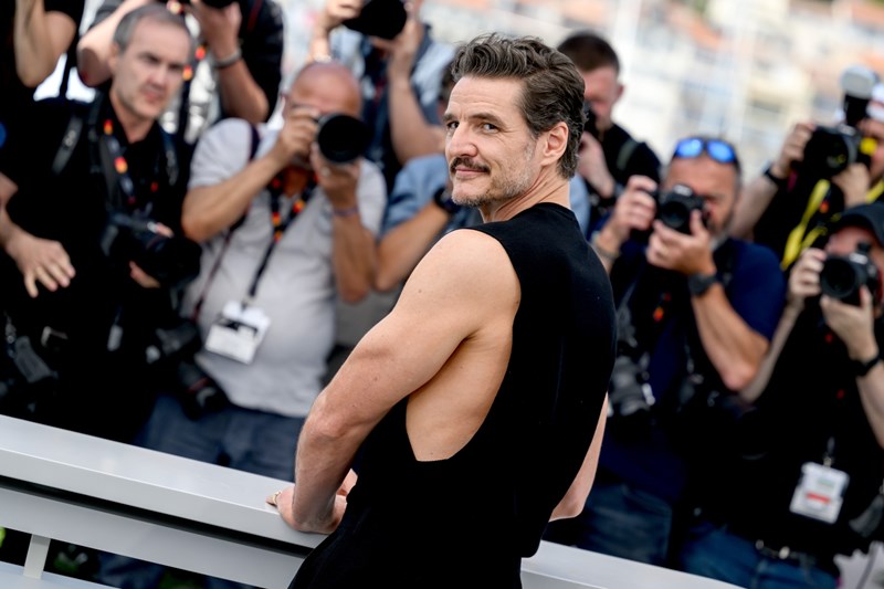Φωτογραφία του Pedro Pascal από το Φεστιβάλ Κινηματογράφου στις Κάννες.