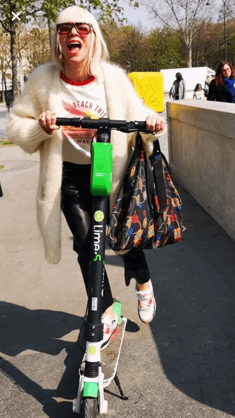 ΕΦΗ ΑΛΕΒΙΖΟΥ