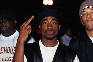 Όλες οι θεωρίες συνωμοσίας που υποστηρίζουν ότι ο Tupac ζει και βασιλεύει - εικόνα 1