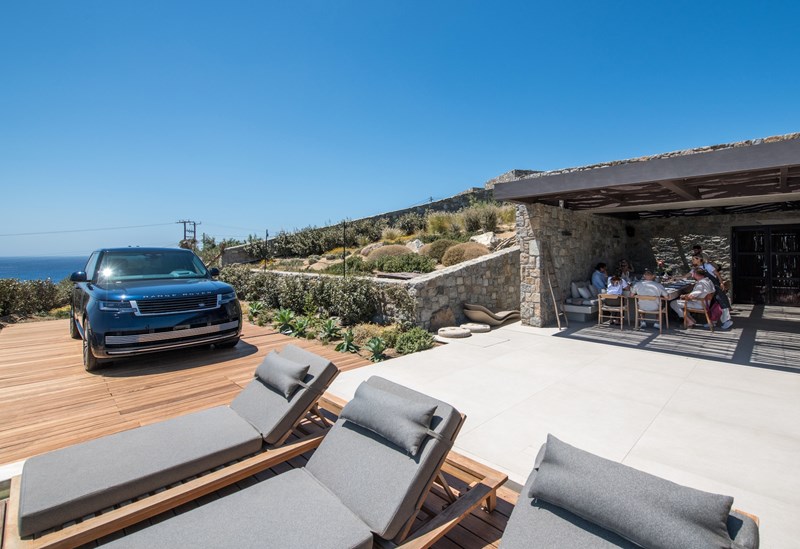 Range Rover House Mykonos 9