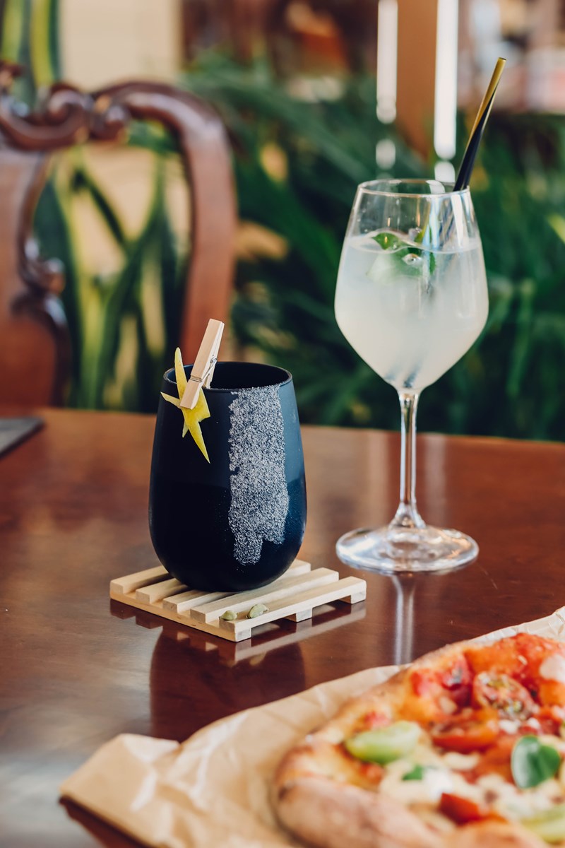 FRANKIE ΝΕΑ ΕΡΥΘΡΑΙΑ 7