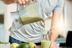 Το viral smoothie που κρατά ξεκούραστους τους διάσημους - εικόνα 1