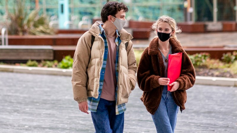 PEOPLE WITH FACE MASKS