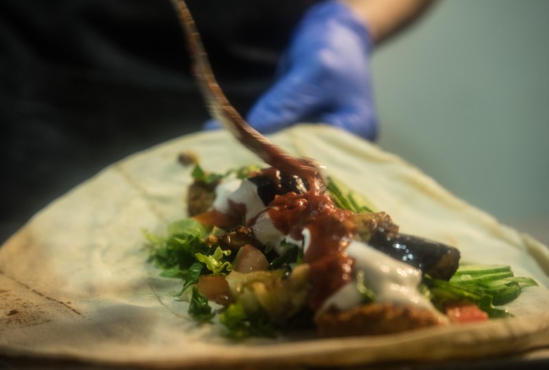 FALAFELLAS ΑΙΟΛΟΥ