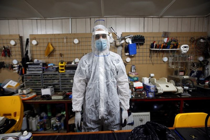 ΜΑΣΚΑ ΚΟΡΟΝΟΪΟΣ ΠΑΝΔΗΜΙΑ