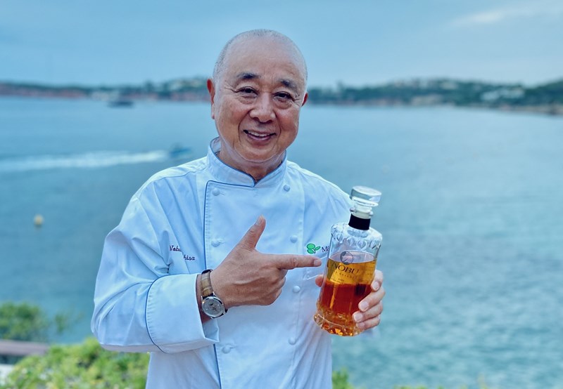 Τεκίλα και celebrities_Ο Νόμπου Ματσουχίσα με την QUI