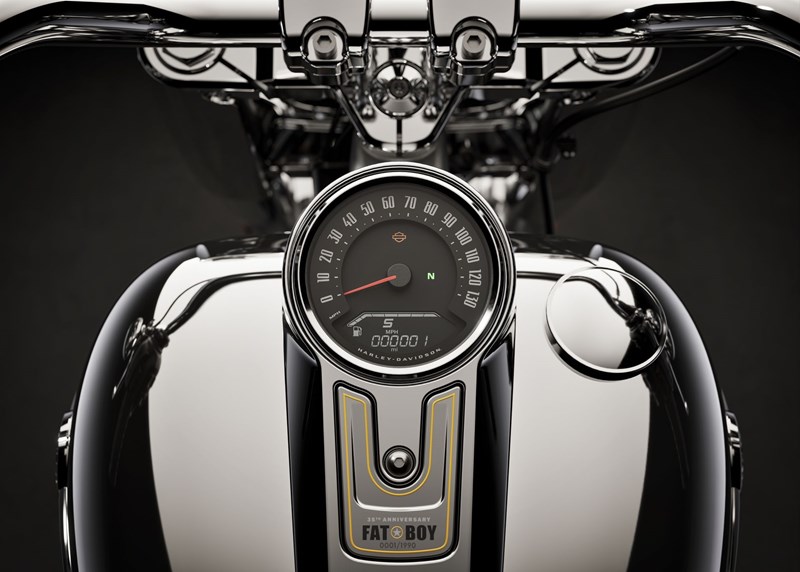 Harley-Davidson Fat Boy Gray Ghost
