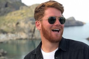 Τι σχέση έχει ο Σάουρον από τον Άρχοντα των Δαχτυλιδιών με τη Δέσποινα Μοιραράκη; - εικόνα 1