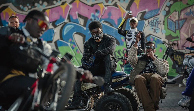 Η ταινία The Kitchen του Netflix 4