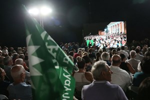 Εκλογές στο ΠΑΣΟΚ: Τα καλύτερα σχόλια στα social media - εικόνα 1