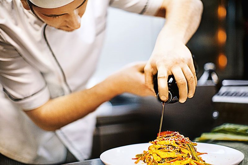 ΕΛΑΙΟΛΑΔΟ 1