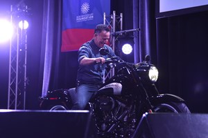 Τι λένε οι πρώτες κριτικές για τον Jeremy Allen White ως Bruce Springsteen - εικόνα 1