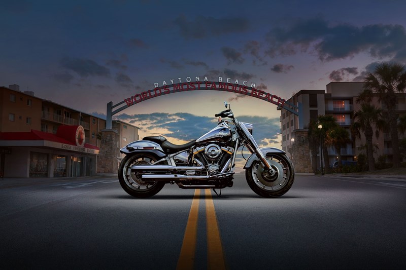 Harley-Davidson Fat Boy Gray Ghost