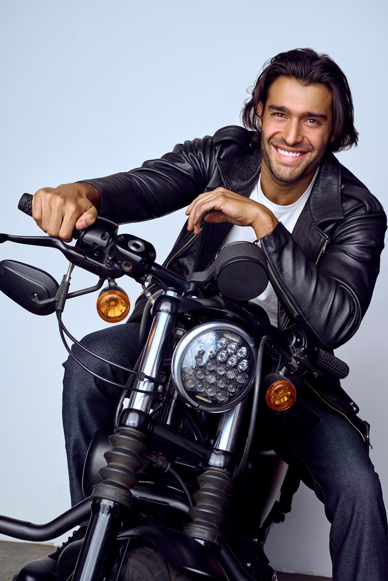 Σαμ Ασγκάρι 1