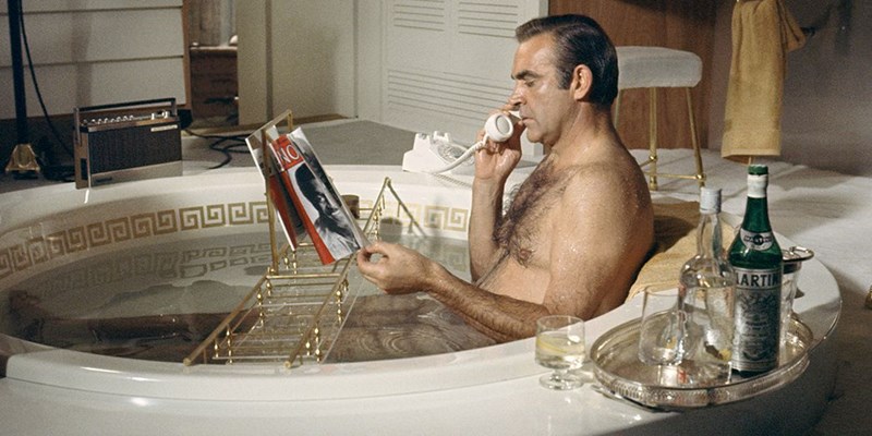 Τζέιμς Μποντ σπίτι