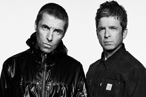 Τι λένε τα ΜΜΕ για το συναυλιακό reunion των Oasis - εικόνα 1