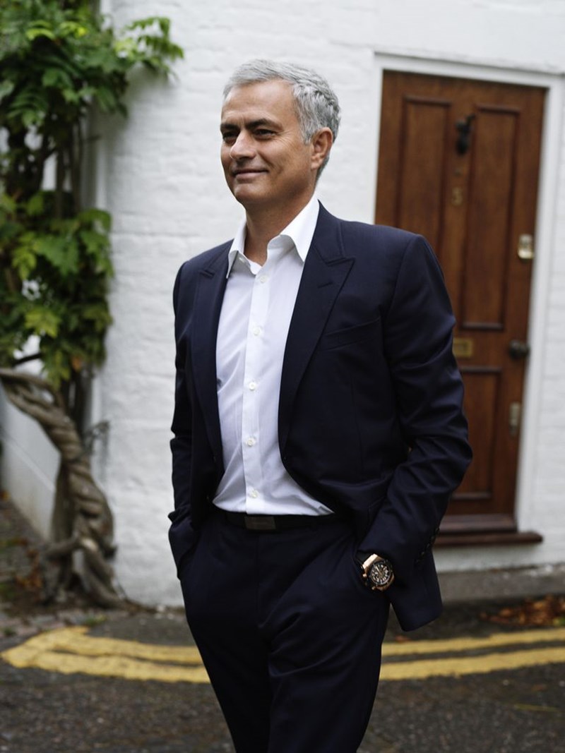 ΖΟΖΕ ΜΟΥΡΙΝΙΟ