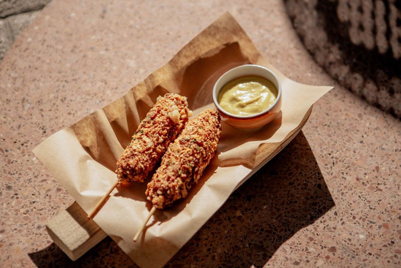 ΜΠΑΡ NAKED ATH. 2