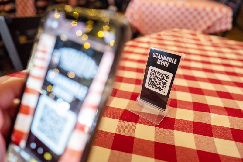 ΕΣΤΙΑΤΟΡΙΑ ΜΕ ΧΑΡΤΙΝΟ ΜΕΝΟΥ ΚΑΙ QR CODE MENU 2