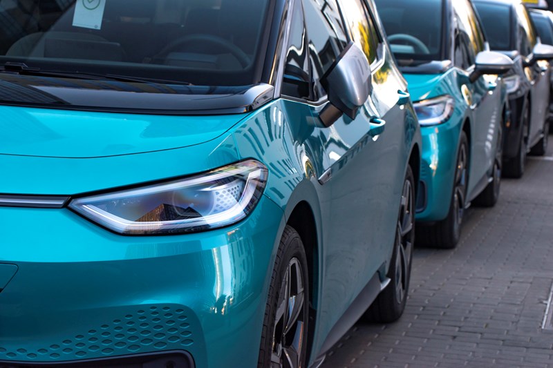 ΦΟΚΣΒΑΓΚΕΝ ΤΕΣΛΑ ΗΛΕΚΤΡΙΚΑ ΑΥΤΟΚΙΝΗΤΑ