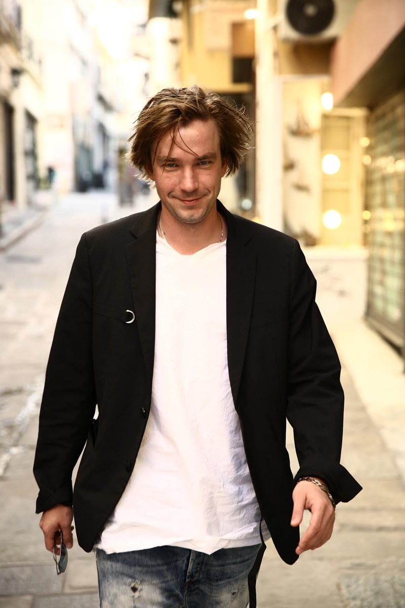 ΑΛΕΞΑΝΤΕΡ ΠΕΤΡΟΦ Ο ΑΝΘΡΩΠΟΣ ΤΟΥ ΘΕΟΥ 1