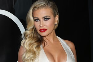 H Denise Richards βγάζει πάνω απο 2 εκατ. δολάρια από το OnlyFans - εικόνα 1