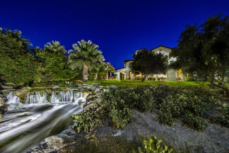 ΣΠΙΤΙ ΣΙΛΒΕΣΤΕΡ ΣΤΑΛΟΝΕ 12