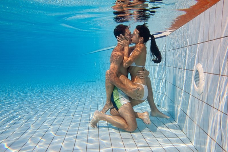 UNDERWATER LOVE CONCEPT