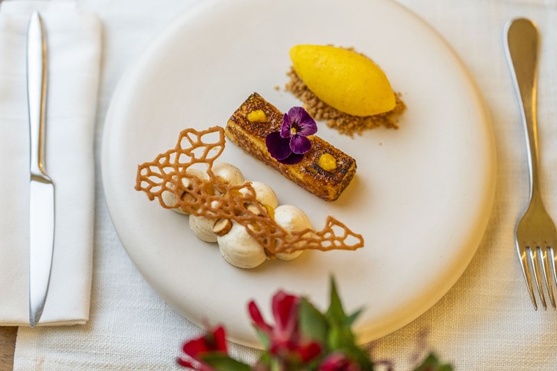 To Toula’s Seaside στο Symposio at Ark 11