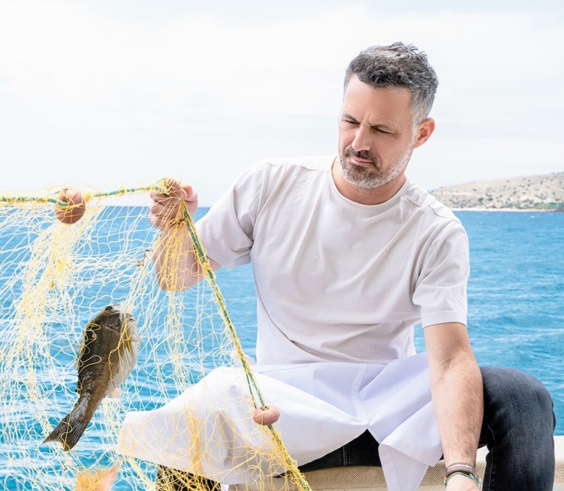 Η θαλασσινή αρτιότητα του Παπαϊωάννου