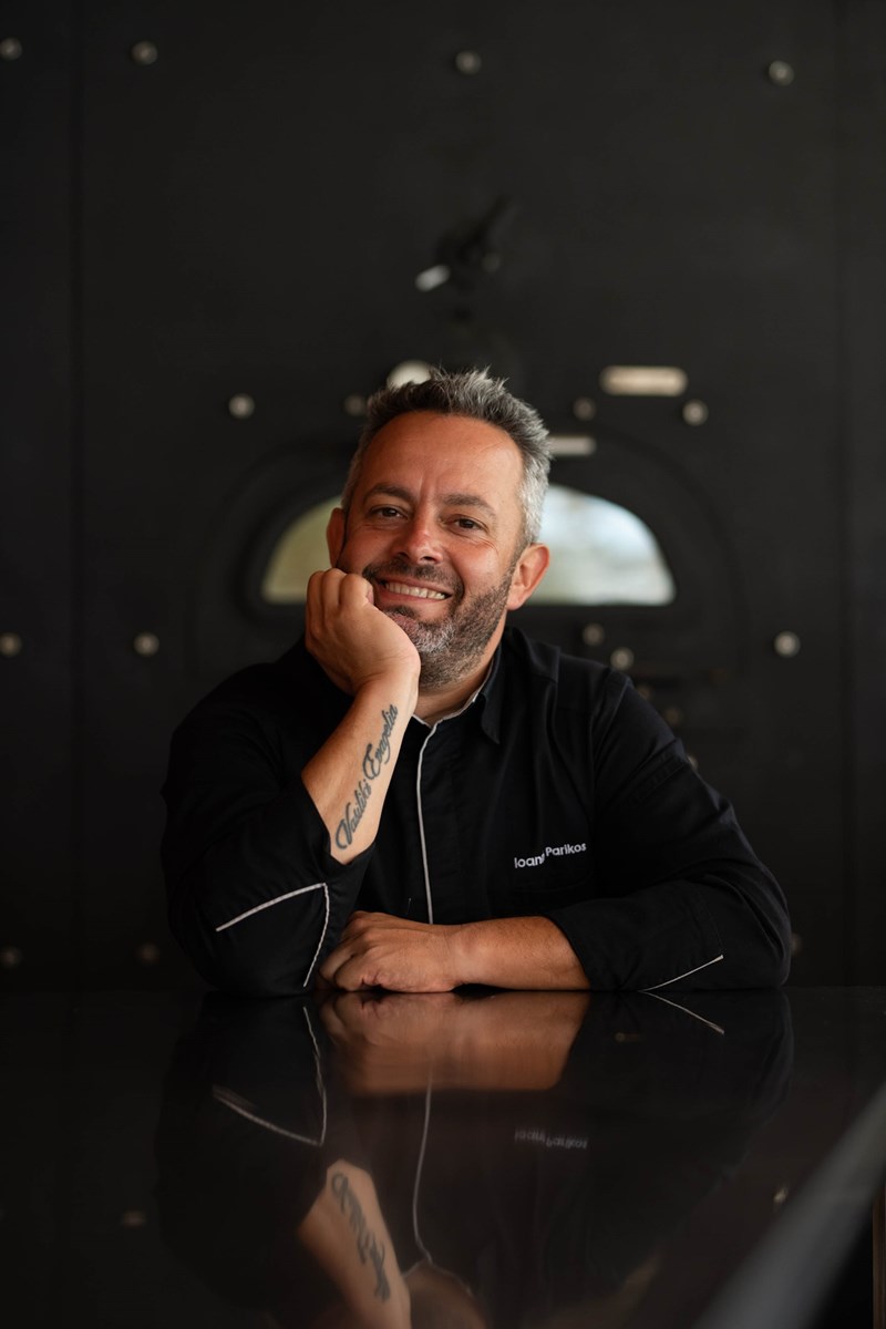 Ο σεφ Γιάννης Παρίκος 4