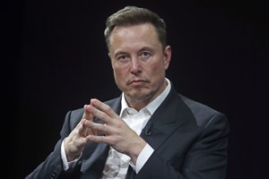 Musk και Putin κουβεντιάζουν στο τηλέφωνο σαν καλά φιλαράκια, λέει η Wall Street Journal - εικόνα 1