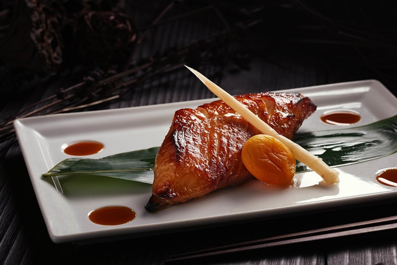 ΜΑΤΣΟΥΧΙΣΑ ΜΠΛΑΚ ΚΟΝΤ