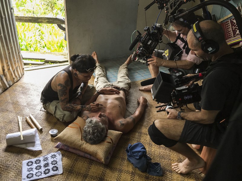 ΤΑΤΟΥΑΖ ΜΠΟΥΡΝΤΕΝ 1