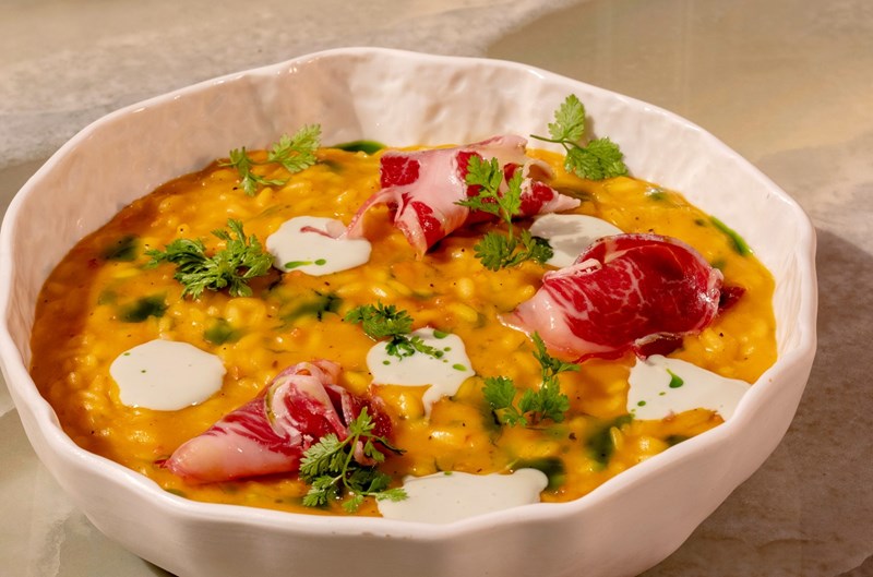 THE DALLIANCE HOUSE ΠΙΑΤΑ 2