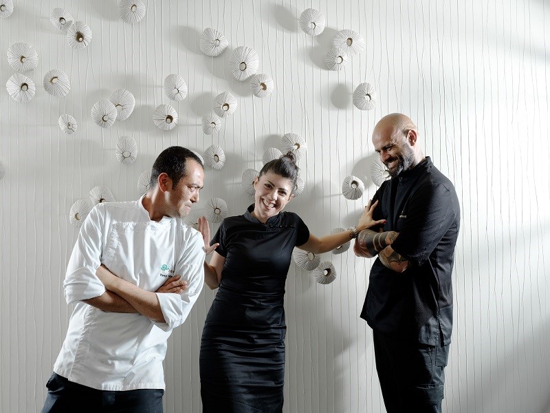 ΟΥΝΙ ΜΠΑΡ ΒΟΥΛΙΑΓΜΕΝΗ 2