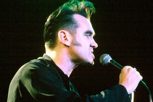 Ο Morrissey 'πάγωσε' την περιοδεία του -Τον απείλησαν ότι 'θα προσπαθήσουν να τον πυροβολήσουν' - εικόνα 1