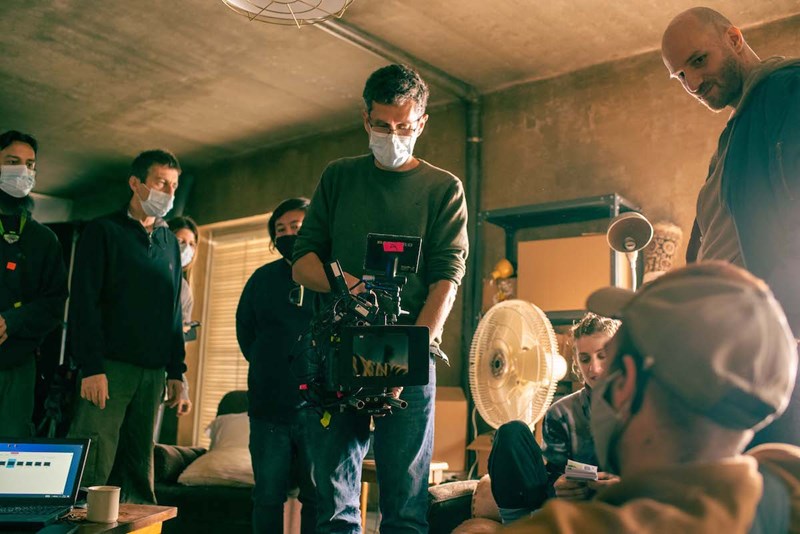 Ο Βαρδής Μαρινάκης βαδίζει στο δικό του Σιωπηλό Δρόμο