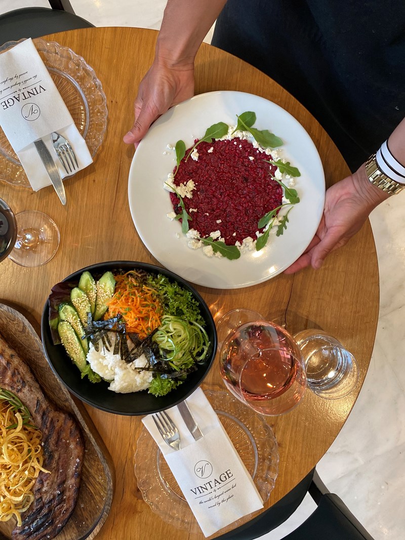 VINTAGE ΜΠΙΣΤΡΟ ΜΗΤΡΟΠΟΛΕΩΣ 2