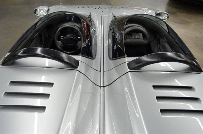 ΑΥΤΟΚΙΝΗΤΟ ITALDESIGN AZTEC 5